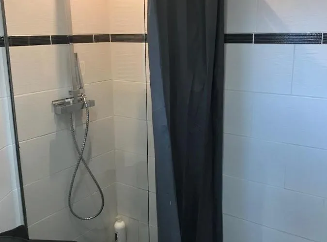 Les Alizes Côté Jardin Proche Bord De Villa Saint-Raphaël