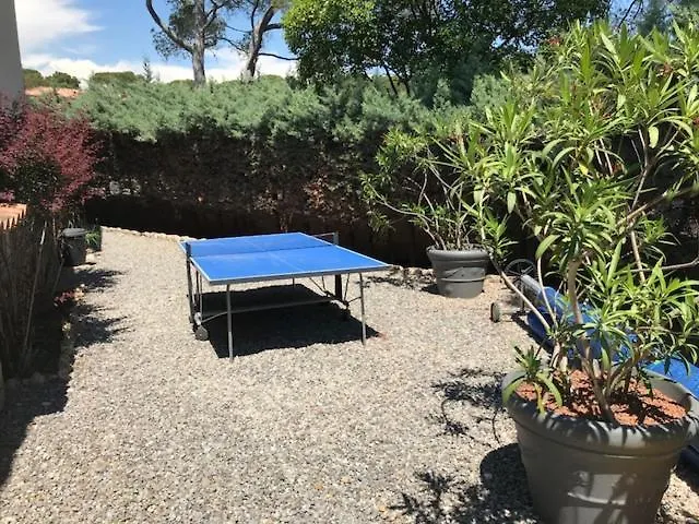 Villa Les Alizes Côté Jardin Proche Bord De *