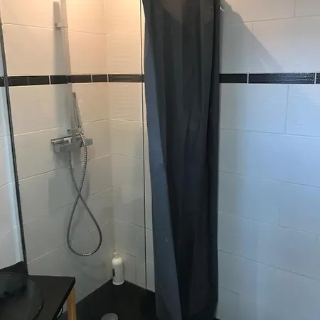 Les Alizes Côté Jardin Proche Bord De Villa Saint-Raphaël