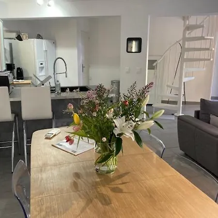 Les Alizes Côté Jardin Proche Bord De