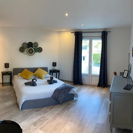 Villa LES ALIZES Côté jardin - Bord de mer Saint-Raphaël