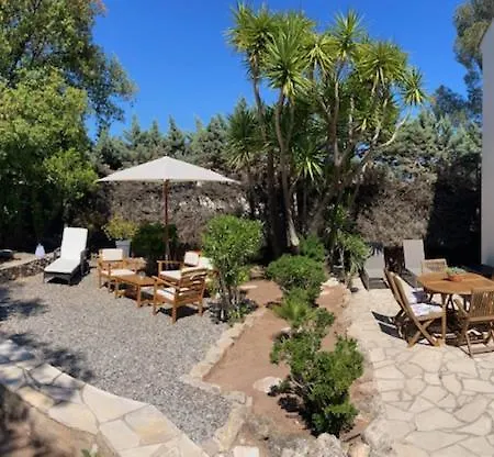 Villa LES ALIZES Côté jardin - Bord de mer Villa *