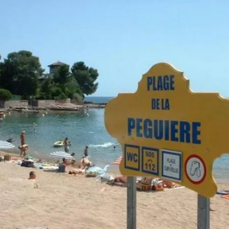 Villa LES ALIZES Côté jardin - Bord de mer Villa