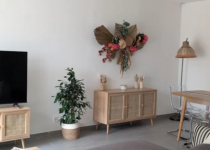 Les Alizes Côté Jardin Proche Bord De Villa *