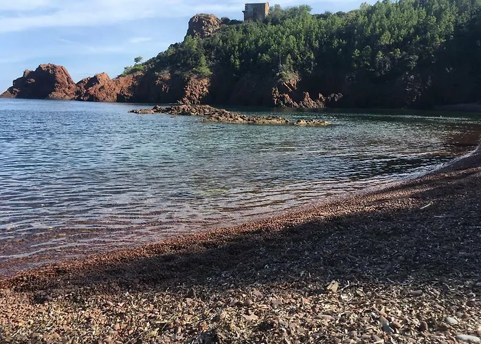 Les Alizes Côté Jardin Proche Bord De Villa